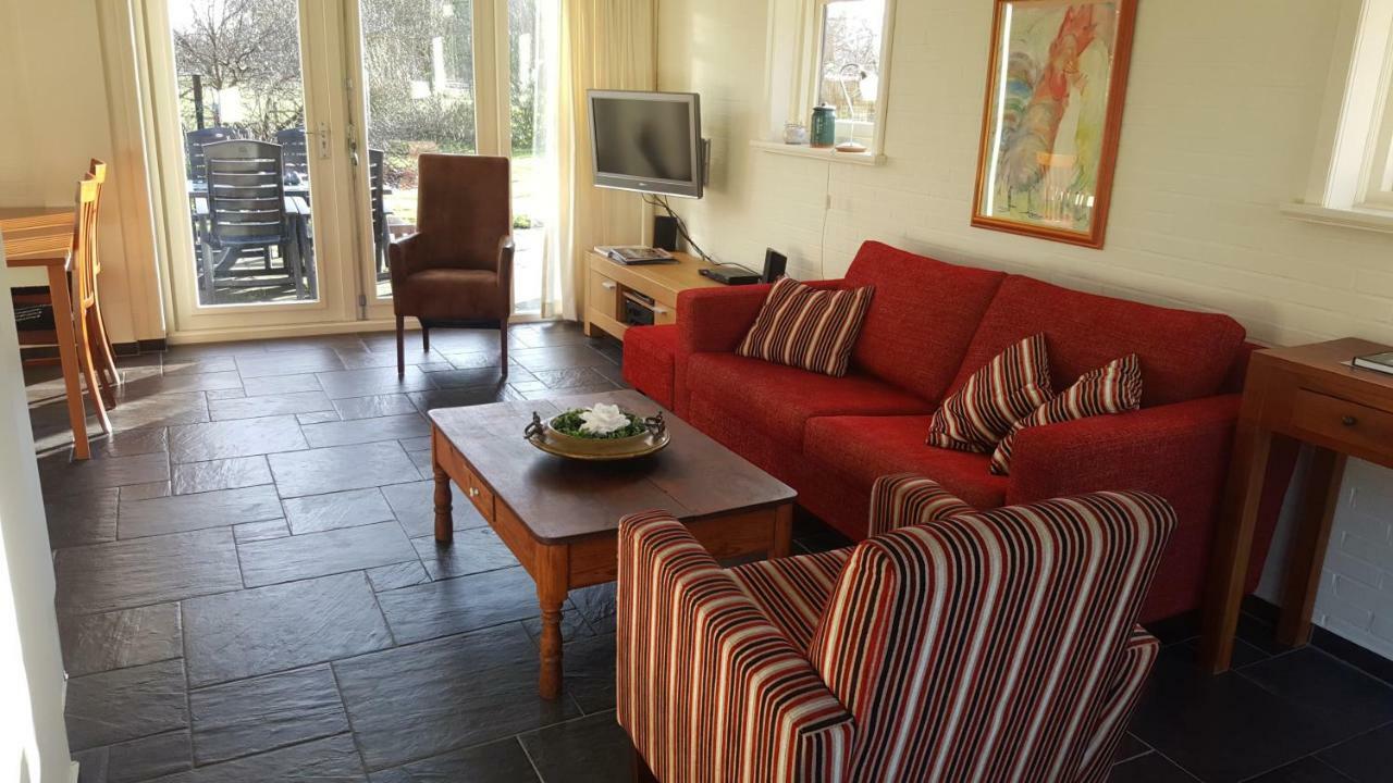 Vakantiehuis "Aan De Zandweg" Roderesch Exterior foto